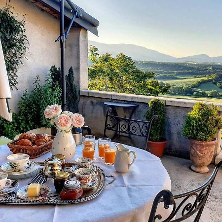 Six Chandelles M'Etaient Comptees Puimoisson Bagian luar foto